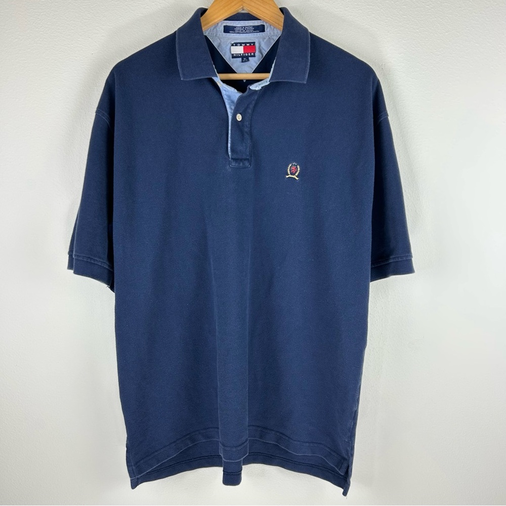 VTG Tommy Hilfiger Men's Lion Logo Navy Polo Shirt. Size XL